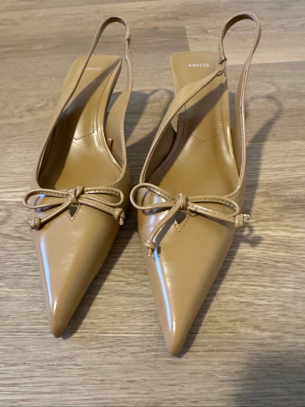 Mango MNG Patent Bow Pointed Toe Slingback Kitten Heels Camel EU 39 US 8.5 - Picture 3 of 9